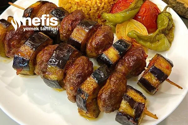 Tepsi Patlıcan Kebabı